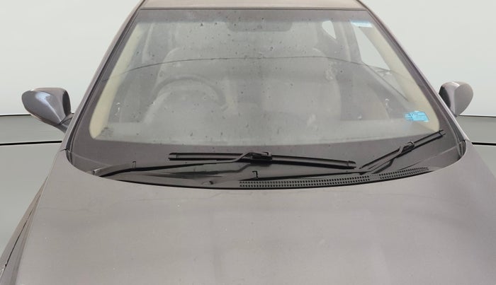 2013 Hyundai Verna FLUIDIC 1.6 VTVT SX, Petrol, Manual, 53,145 km, Front Windshield