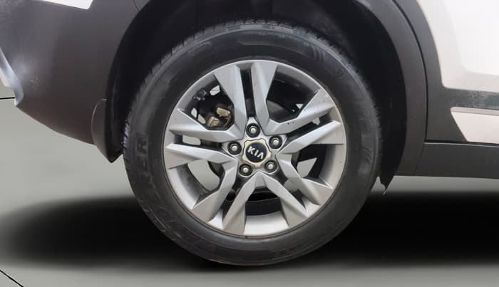 2019 KIA SELTOS HTX IVT 1.5 PETROL, Petrol, Automatic, 75,781 km, Right Rear Wheel