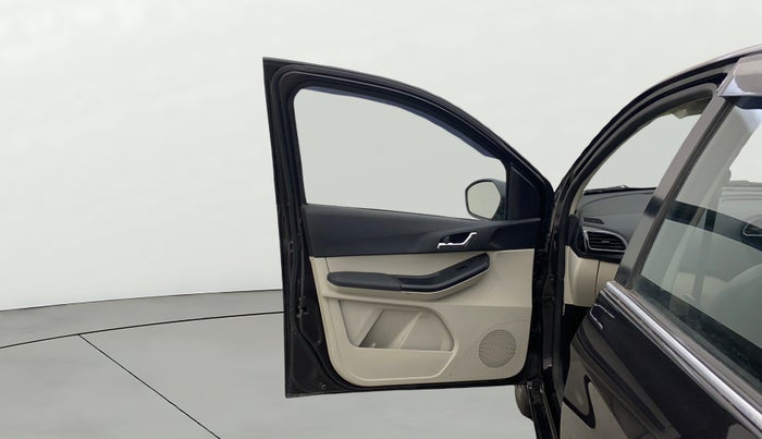2023 Tata Tiago XZ PLUS CNG, CNG, Manual, 34,117 km, LHS Front Door