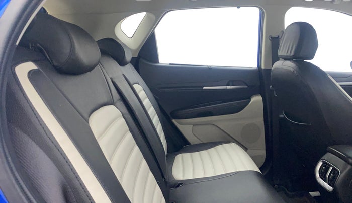 2021 KIA SONET HTX 1.0 IMT, Petrol, Manual, 42,371 km, Right Side Rear Door Cabin