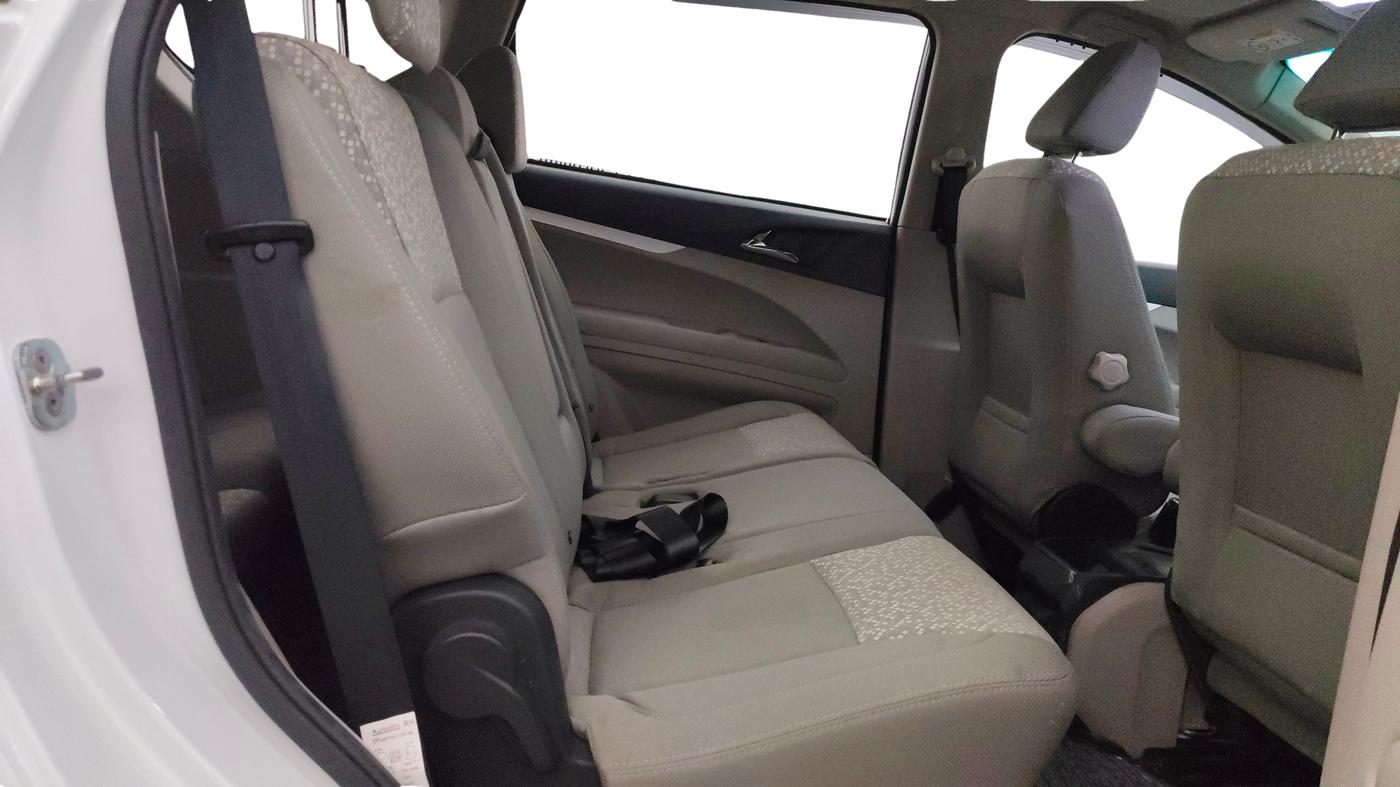 2025 Mahindra MARAZZO M 6 + 8 STR, Diesel, Manual, 5,480 km, Right Side Rear Door Cabin
