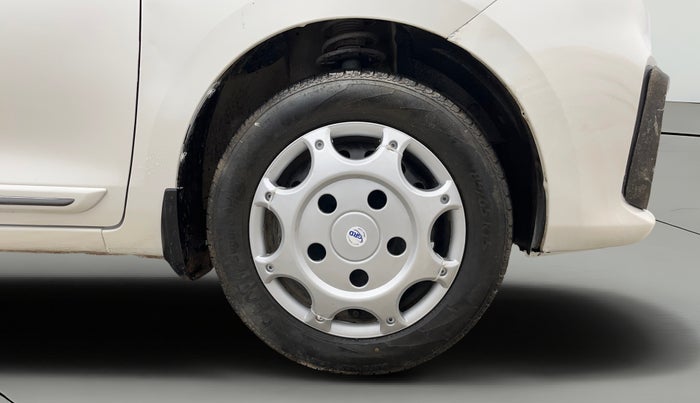 2020 Maruti Ertiga VXI SHVS, Petrol, Manual, 64,200 km, Right Front Wheel