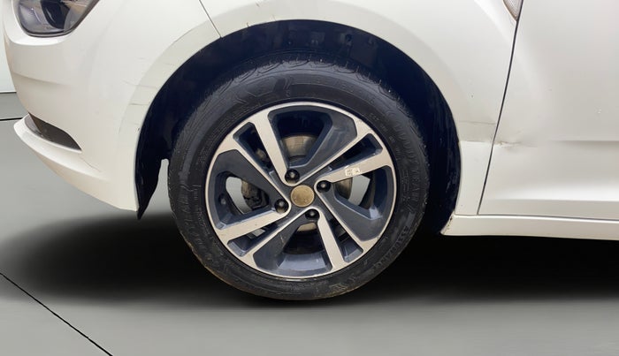 2023 Tata ALTROZ XZ PLUS SUNROOF CNG, CNG, Manual, 41,807 km, Left Front Wheel