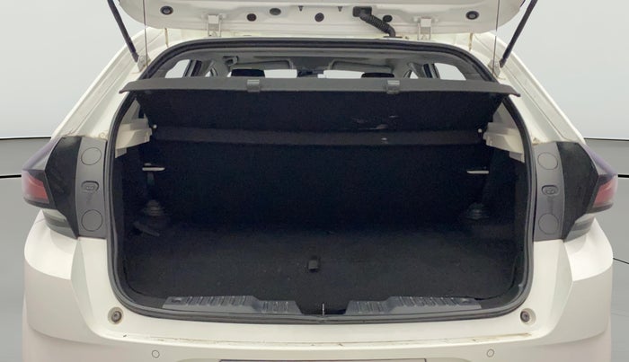 2023 Tata ALTROZ XM PLUS SUNROOF CNG, CNG, Manual, 13,109 km, Boot Open Zoomed View