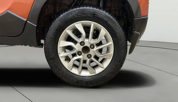 2017 Mahindra Kuv100 K6 PLUS 6 STR, Petrol, Manual, 63,581 km, Left Rear Wheel
