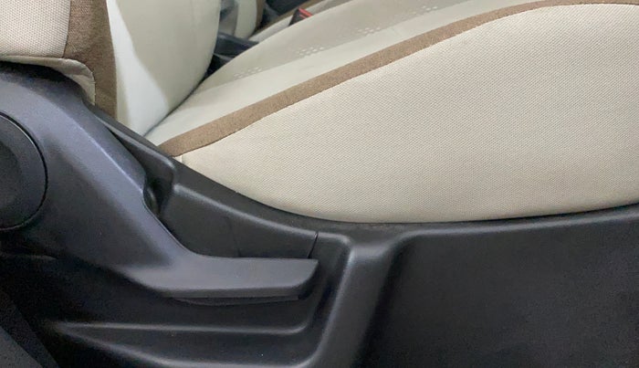 2020 Maruti New Wagon-R VXI (O) 1.0 AMT , Petrol, Automatic, 7,366 km, Driver Side Adjustment Panel