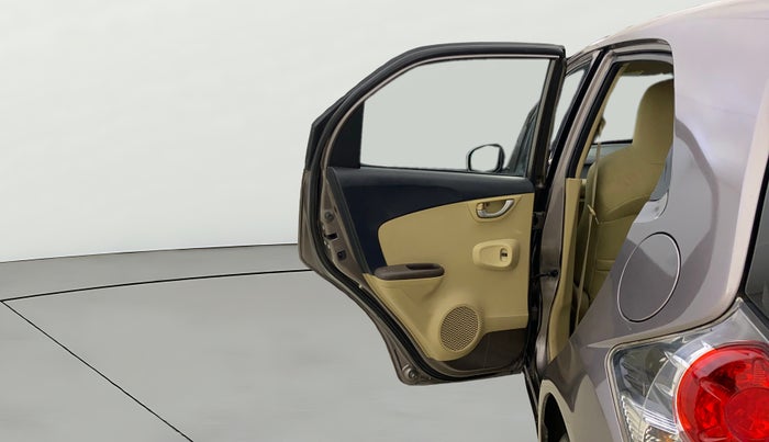 2013 Honda Brio VX MT, Petrol, Manual, 1,06,631 km, LHS Rear Door