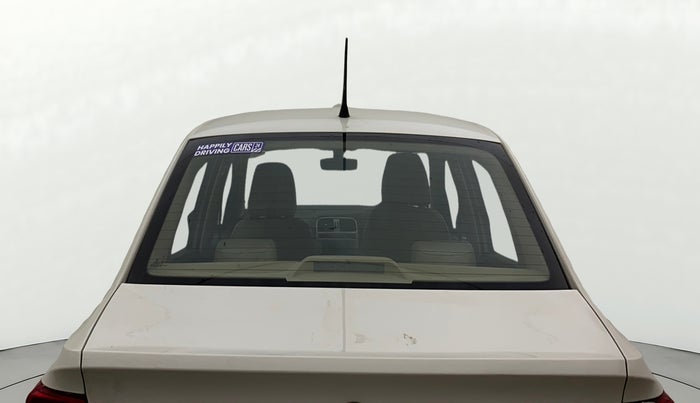 2017 Volkswagen Ameo HIGHLINE DSG 1.5 DIESEL , Diesel, Automatic, 1,00,607 km, Rear Windshield