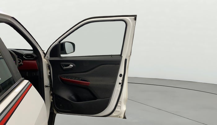 2022 Nissan MAGNITE XV RED EDITION, Petrol, Manual, 36,561 km, RHS Front Door