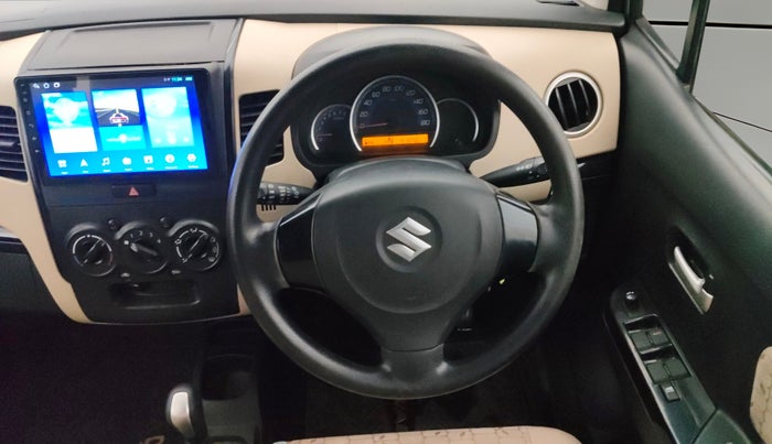 2018 Maruti Wagon R 1.0 VXI AMT, Petrol, Automatic, 41,948 km, Steering Wheel Close Up