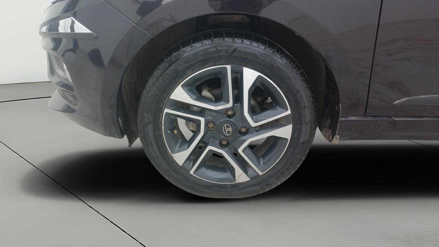 2023 Tata Tiago XZA PLUS PETROL, Petrol, Automatic, 27,220 km, Left Front Wheel