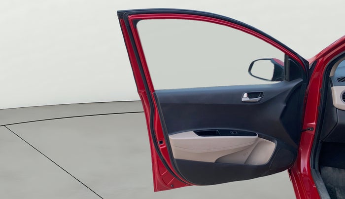 2015 Hyundai Xcent S (O) 1.2, Petrol, Manual, 97,591 km, LHS Front Door