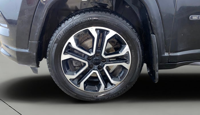 2022 Jeep Compass MODEL S (O) DIESEL 4X4 AT, Diesel, Automatic, 66,680 km, Left Front Wheel