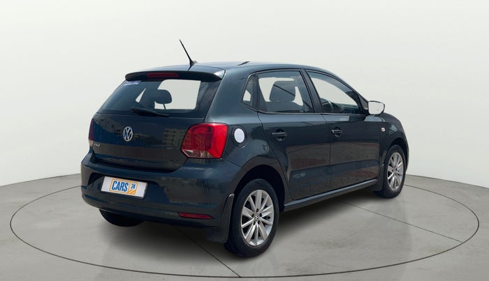 2015 Volkswagen Polo HIGHLINE1.2L, Petrol, Manual, 94,479 km, Right Back Diagonal