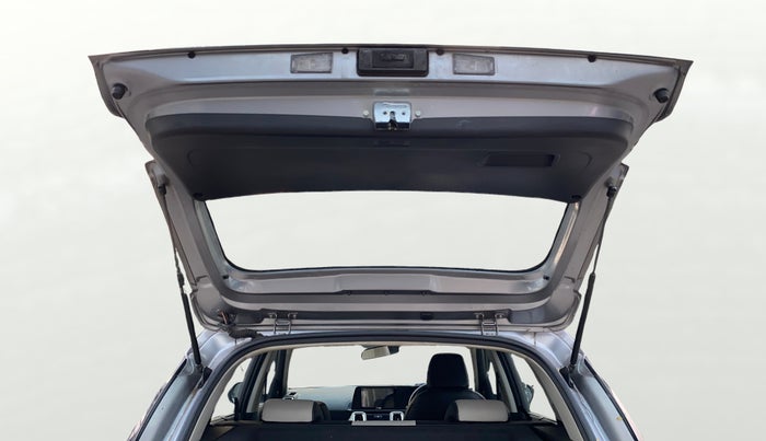 2021 KIA SONET HTX 1.0 IMT, Petrol, Manual, 18,338 km, Boot Door Open