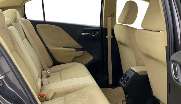 2017 Honda City 1.5L I-VTEC V MT, Petrol, Manual, 19,661 km, Right Side Rear Door Cabin