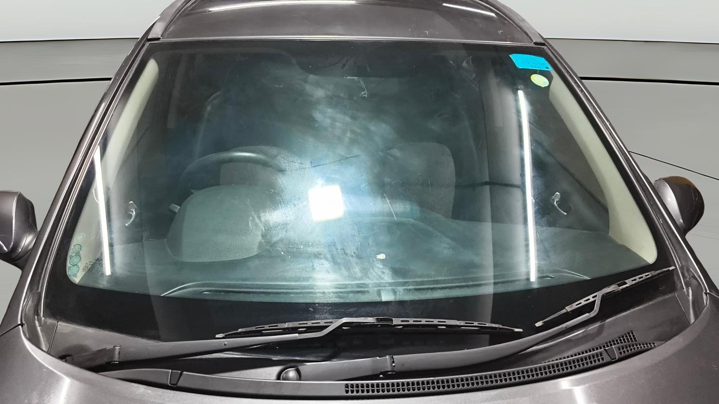 2020 Hyundai Grand i10 SPORTZ 1.2 KAPPA VTVT, CNG, Manual, 49,375 km, Front Windshield