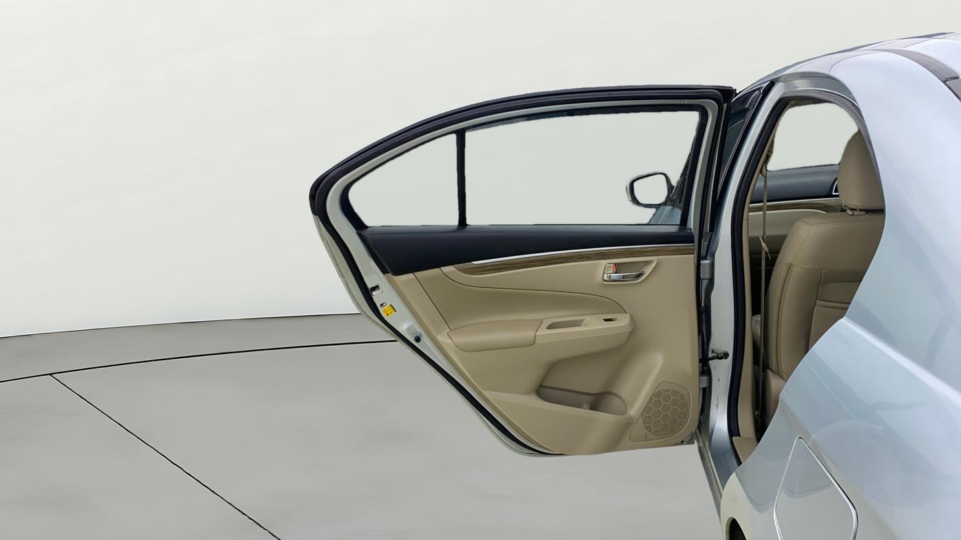 2023 Maruti Ciaz ALPHA  AT 1.5 SHVS PETROL, Petrol, Automatic, 37,327 km, LHS Rear Door