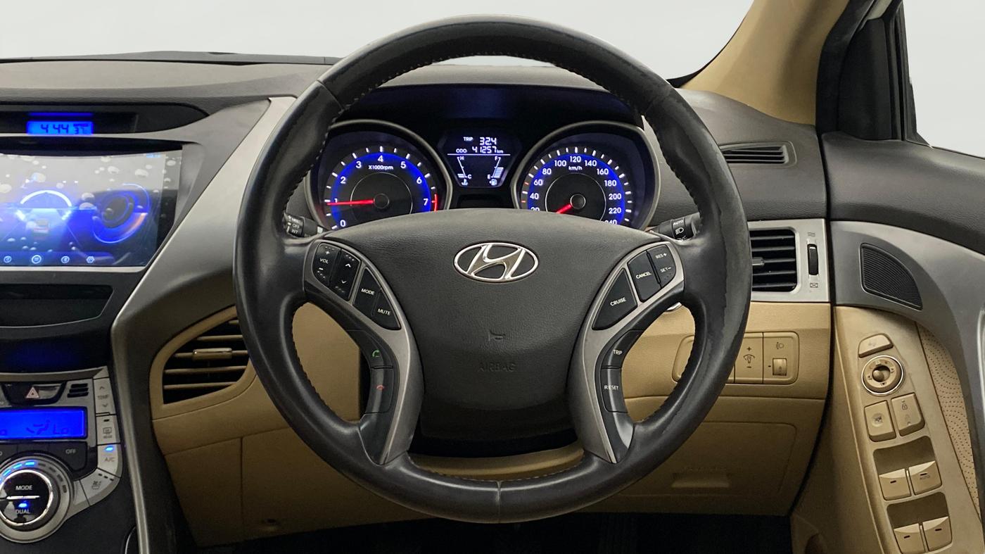 2013 Hyundai New Elantra 1.8 SX MT VTVT, Petrol, Manual, 41,249 km, Steering Wheel Close Up