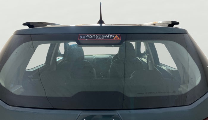 2023 Mahindra XUV300 W6 1.2 PETROL AMT, Petrol, Automatic, 16,670 km, Rear Windshield