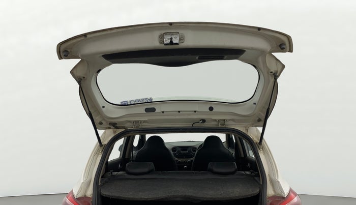 2015 Hyundai Grand i10 ASTA AT 1.2 KAPPA VTVT, Petrol, Automatic, 78,356 km, Boot Door Open