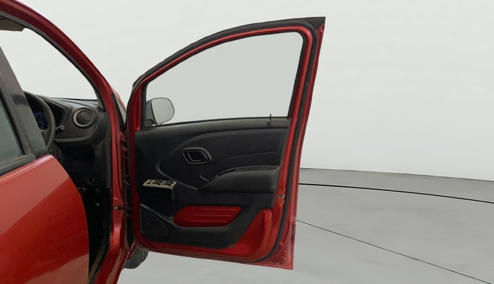 2019 Datsun Redi Go A, Petrol, Manual, 35,938 km, RHS Front Door