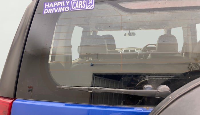 2017 Mahindra TUV300 T8, Diesel, Manual, 46,546 km, Rear Wiper