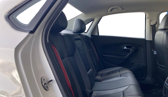 2019 Skoda Rapid STYLE 1.6 MPI AT, Petrol, Automatic, 82,335 km, Right Side Rear Door Cabin