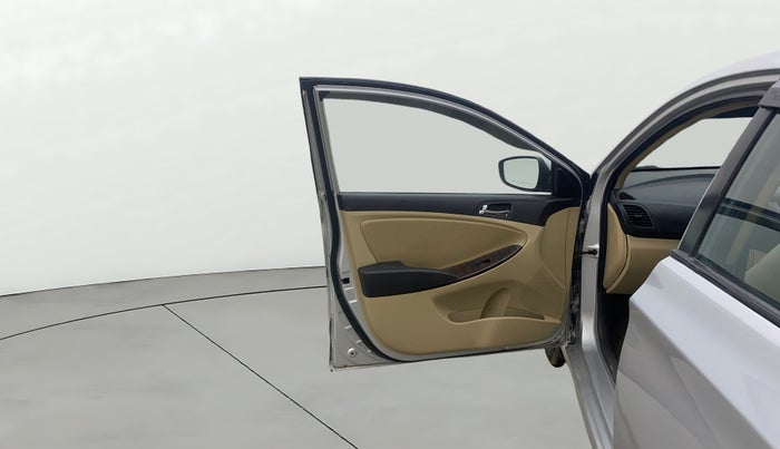 2013 Hyundai Verna FLUIDIC 1.6 VTVT SX OPT AT, Petrol, Automatic, 86,324 km, LHS Front Door