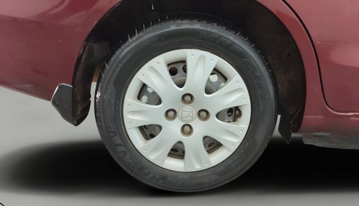 2015 Honda Amaze 1.2L I-VTEC S, Petrol, Manual, 68,154 km, Right Rear Wheel