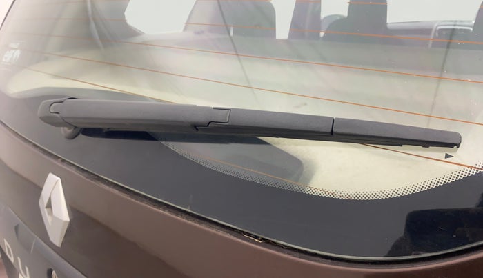 2021 Renault Duster RXZ 1.5 PETROL MT, Petrol, Manual, 49,406 km, Rear Wiper