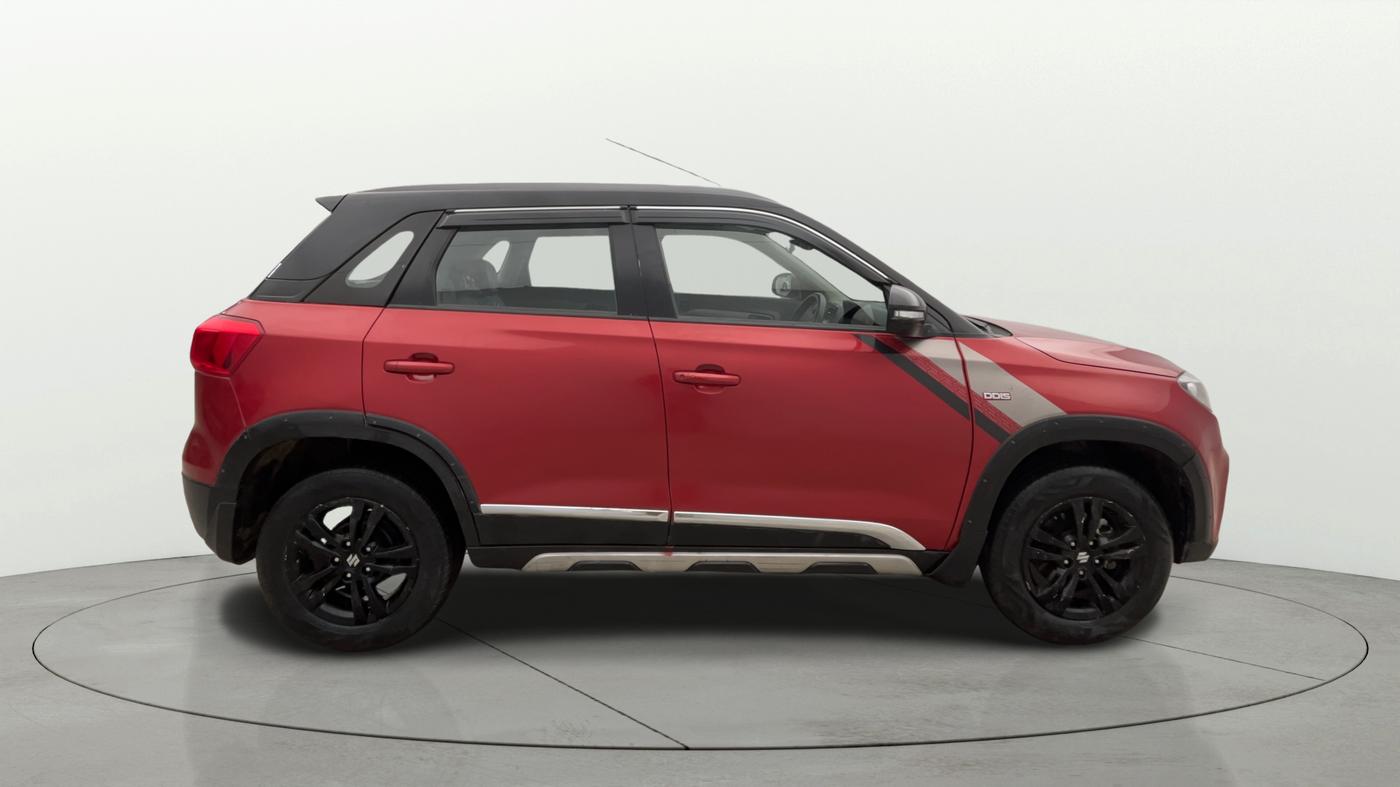 2019 Maruti Vitara Brezza ZDI PLUS DUAL TONE, Diesel, Manual, 24,951 km, Right Side View