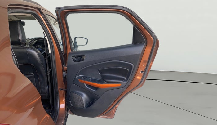 2018 Ford Ecosport TITANIUM 1.5L SPORTS(SUNROOF) DIESEL, Diesel, Manual, 1,42,097 km, RHS Rear Door