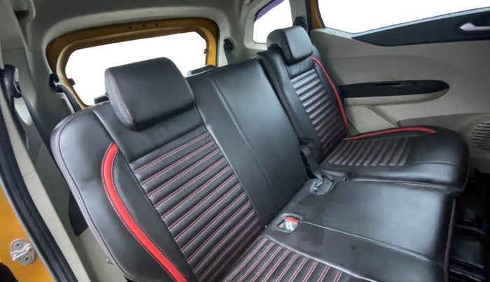 2019 Renault TRIBER RXZ, Petrol, Manual, 58,668 km, Right Side Rear Door Cabin