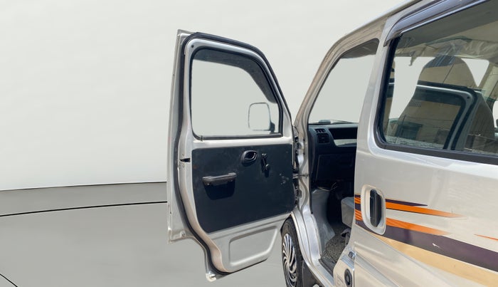 2021 Maruti Eeco 5 STR AC CNG, CNG, Manual, 67,284 km, LHS Front Door