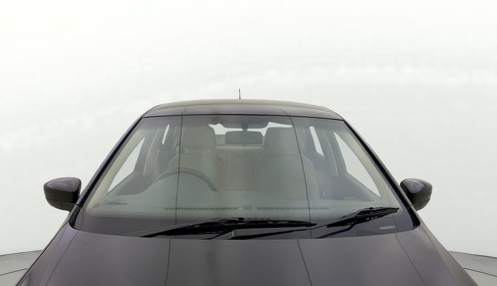 2013 Volkswagen Vento HIGHLINE 1.6 MPI, Petrol, Manual, 18,870 km, Front Windshield