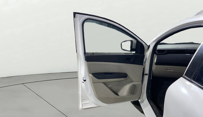 2021 Renault TRIBER RXT, Petrol, Manual, 11,417 km, LHS Front Door