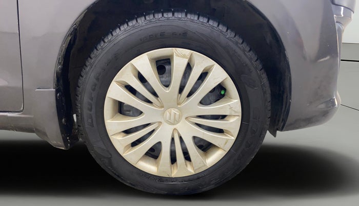 2012 Maruti Ertiga VXI, Petrol, Manual, 1,11,984 km, Right Front Wheel