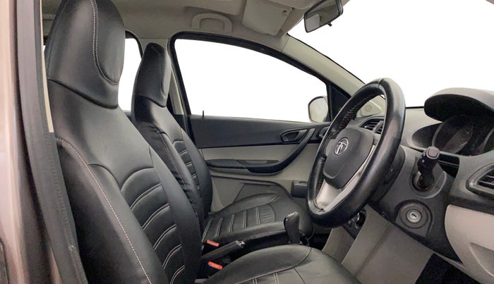 2018 Tata Tiago XE PETROL, Petrol, Manual, 77,423 km, Right Side Front Door Cabin