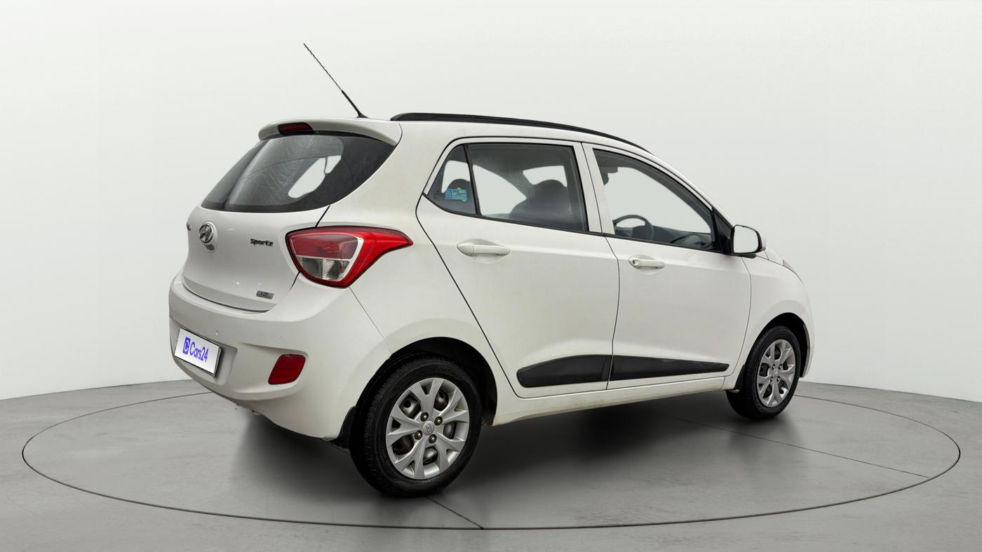 2016 Hyundai Grand i10 SPORTZ 1.2 KAPPA VTVT, Petrol, Manual, 18,094 km, Right Back Diagonal