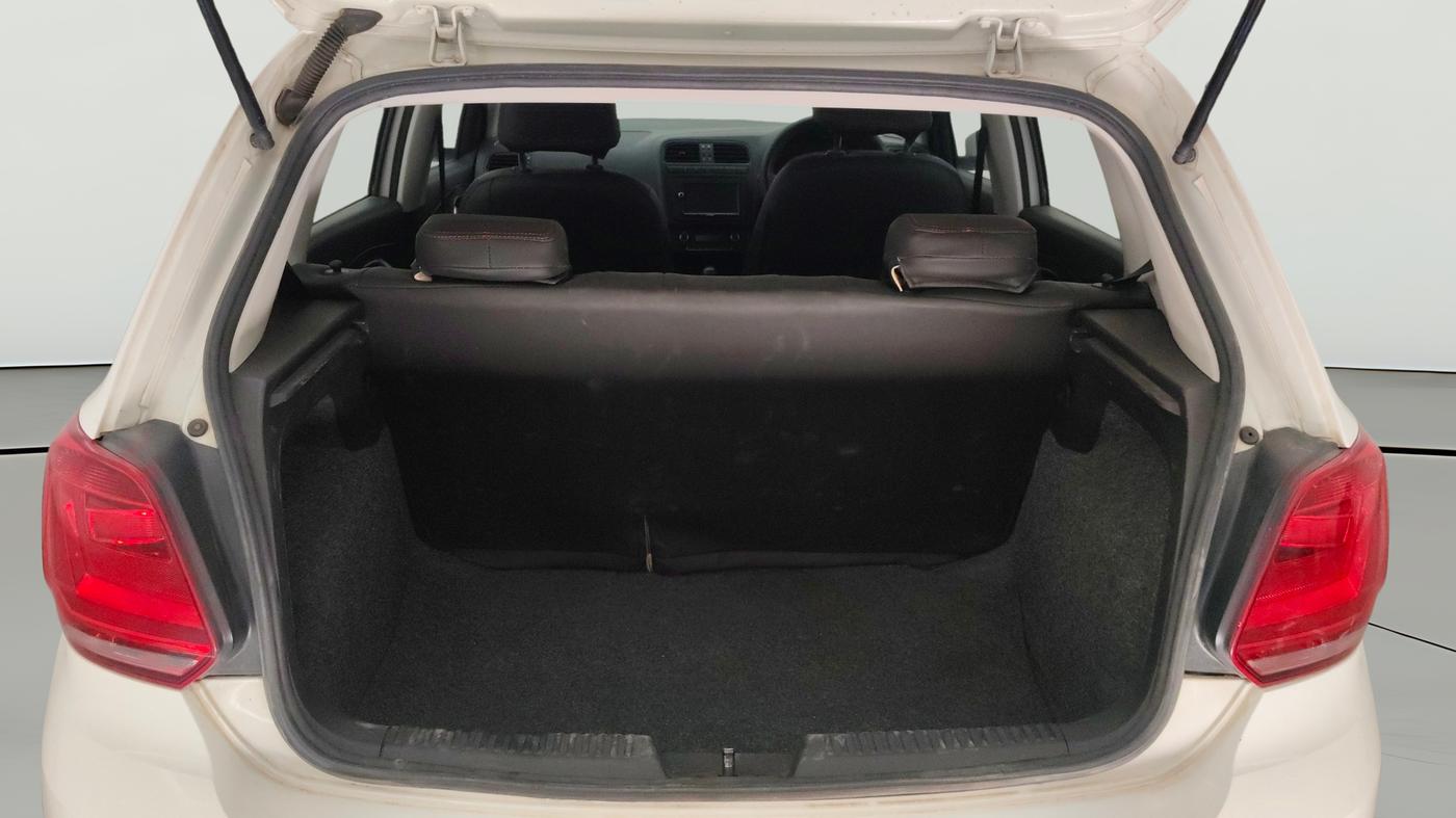 2021 Volkswagen Polo COMFORTLINE 1.0L TSI AT, Petrol, Automatic, 32,487 km, Boot Open Zoomed View