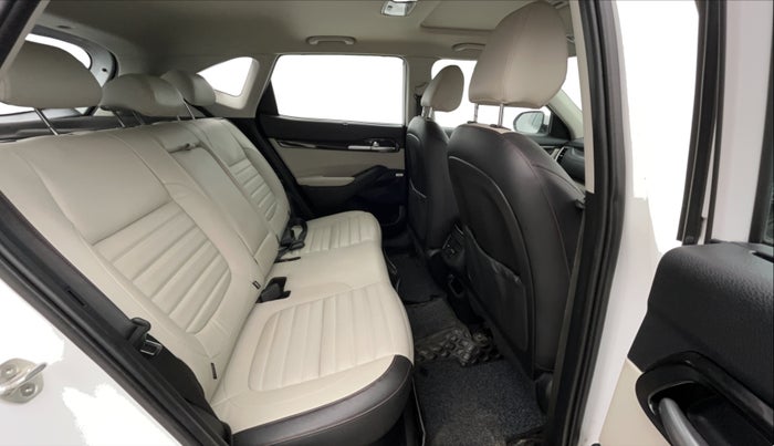 2019 KIA SELTOS GTX PLUS DCT 1.4 PETROL, Petrol, Automatic, 78,363 km, Right Side Rear Door Cabin