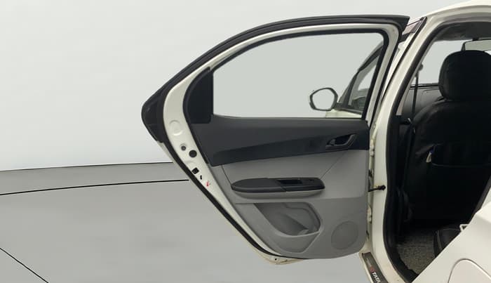 2023 Tata Tiago XM CNG, CNG, Manual, 23,744 km, LHS Rear Door