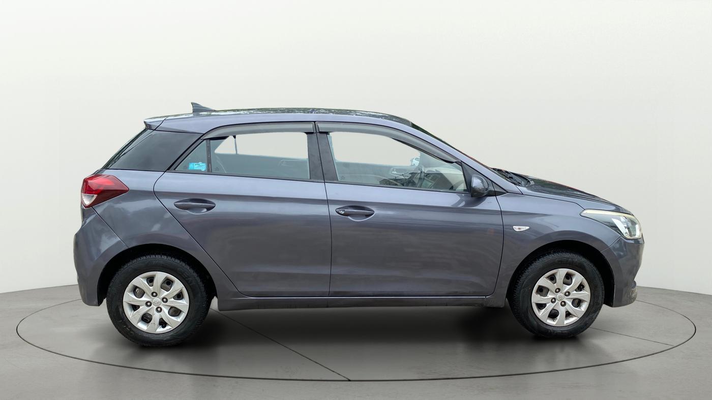 2016 Hyundai Elite i20 MAGNA 1.2, CNG, Manual, 93,968 km, Right Side View