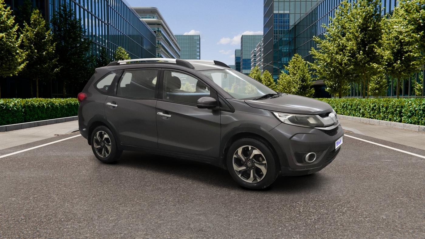 2018 Honda BR-V 1.5L I- DTEC V, Diesel, Manual, 63,087 km, Right Front Diagonal