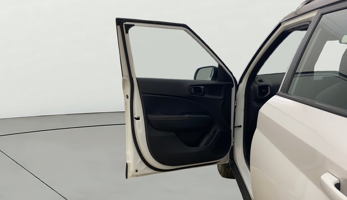 2024 Hyundai VENUE N LINE N8 1.0 TURBO DCT DUAL TONE, Petrol, Automatic, 9,719 km, LHS Front Door