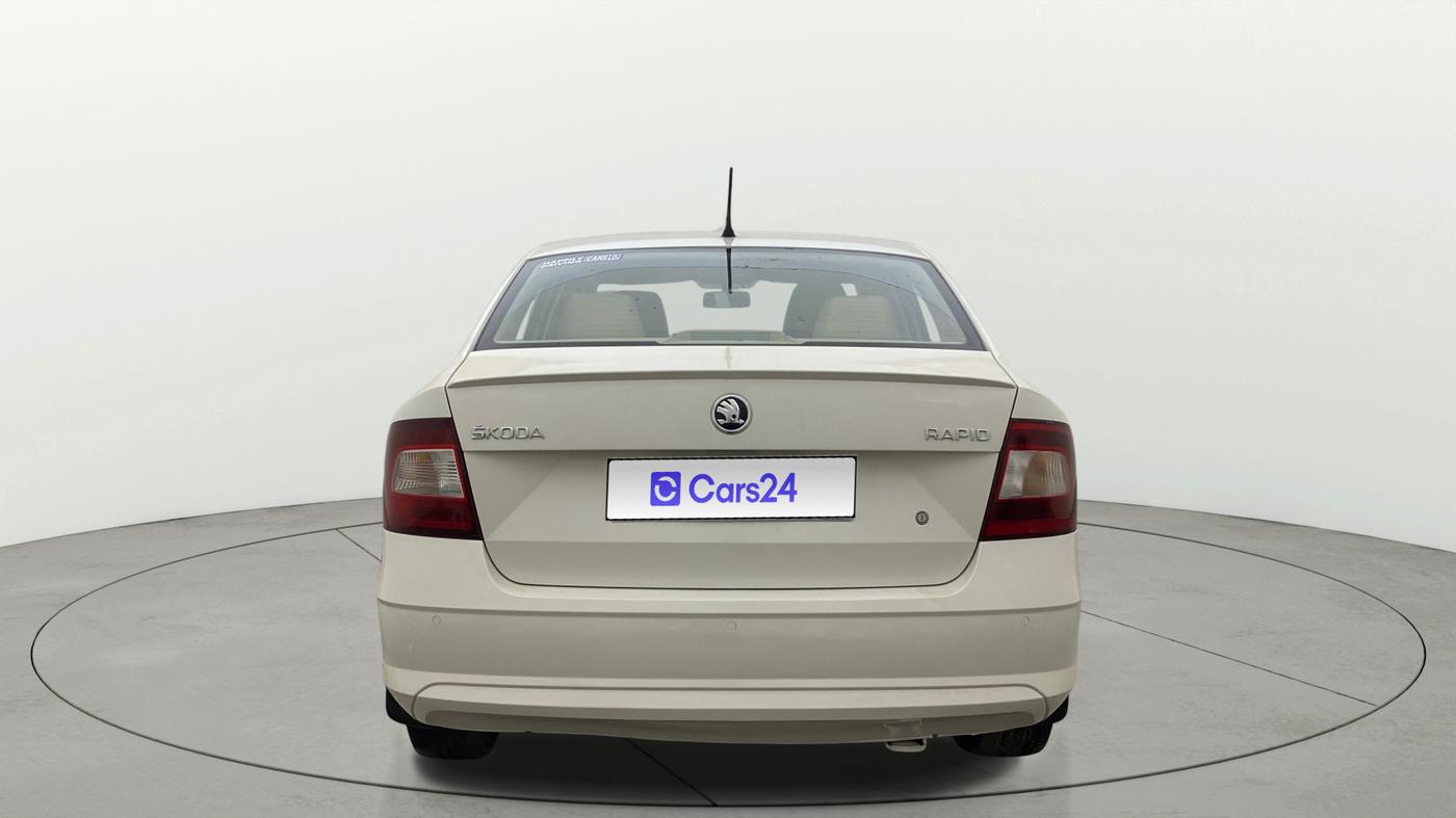 2017 Skoda Rapid AMBITION 1.5 TDI, Diesel, Manual, 1,03,317 km, Back/Rear
