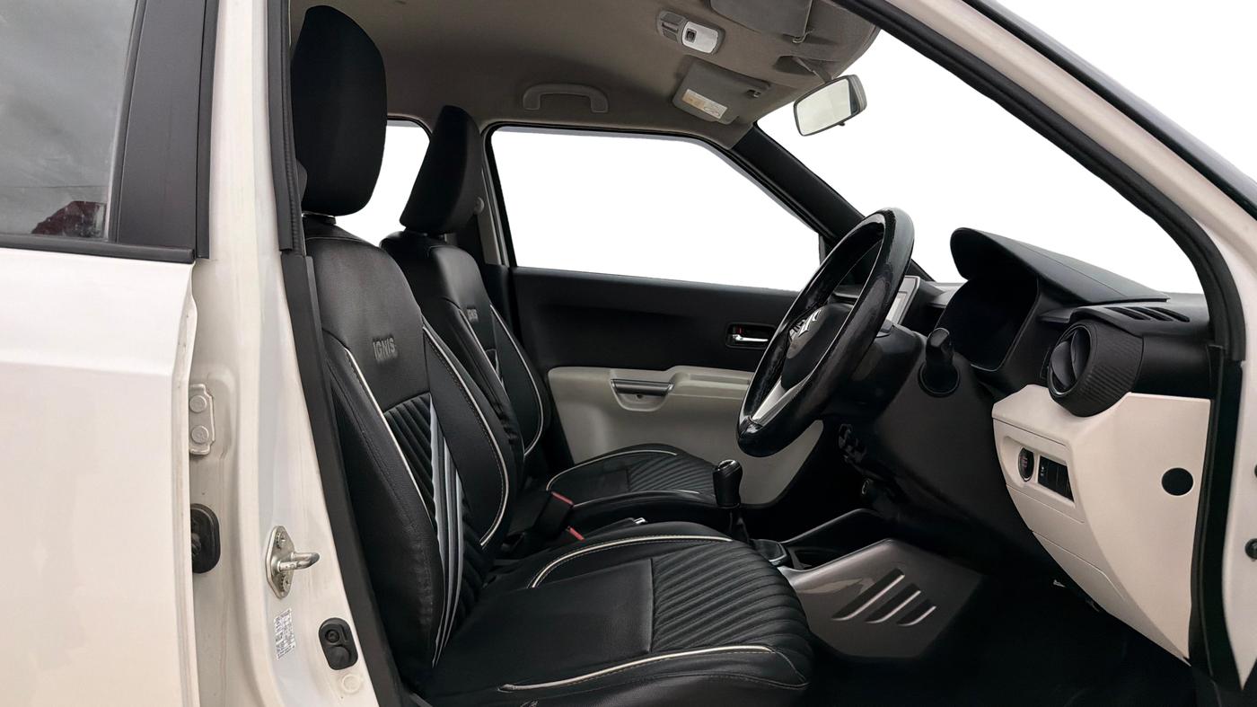2023 Maruti IGNIS ZETA 1.2, Petrol, Manual, 28,208 km, Right Side Front Door Cabin
