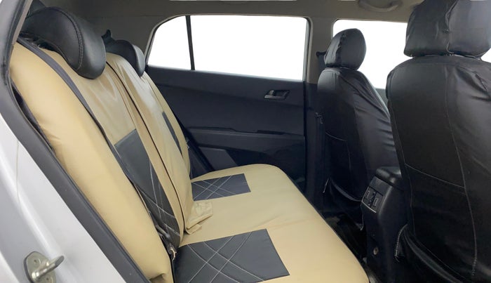 2017 Hyundai Creta SX PLUS 1.6 PETROL, Petrol, Manual, 1,08,218 km, Right Side Rear Door Cabin