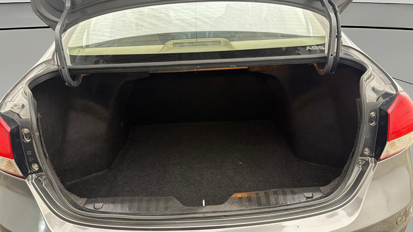 2015 Maruti Ciaz ZXI+, Petrol, Manual, 49,798 km, Boot Open Zoomed View
